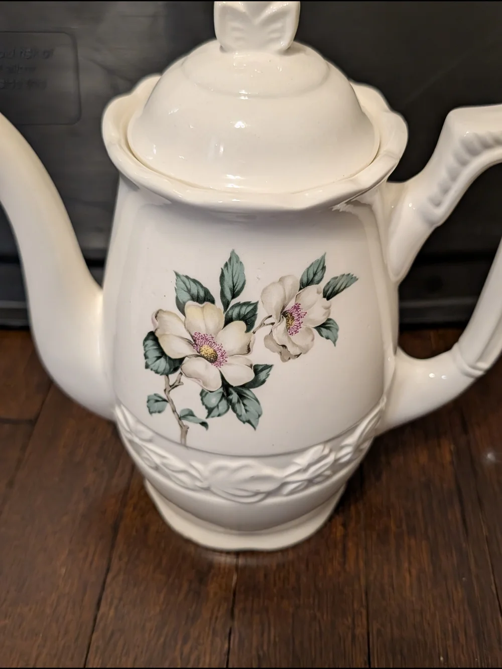 N/A classic white